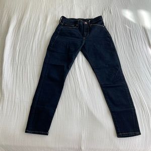 Dark wash skinny jeans